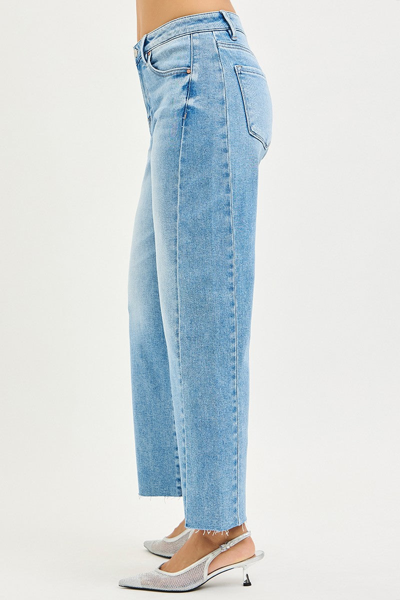Risen: Ankle Barrel Jeans