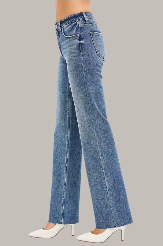 Risen Straight leg Denim