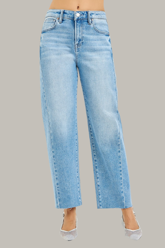 Risen: Ankle Barrel Jeans