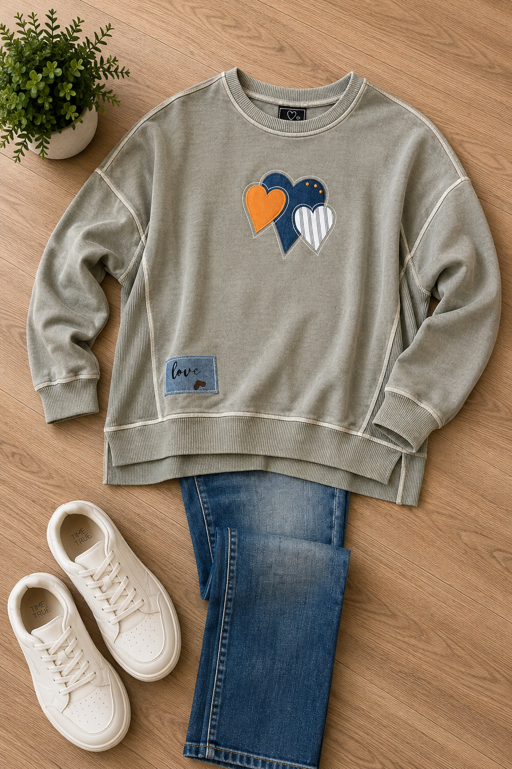 Three Hearts Mineral Wash Sweatshirt