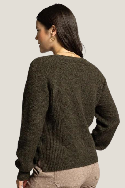 THREAD & SUPPLY: Marigold Sweater (Heather Forest Green)