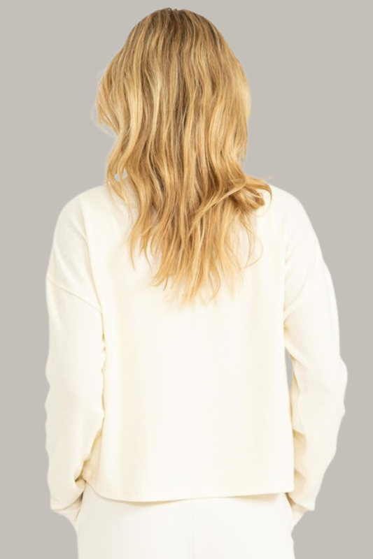 Lightweight Layering Turtleneck (Cream)