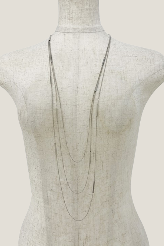 Long And Layered Look Necklace